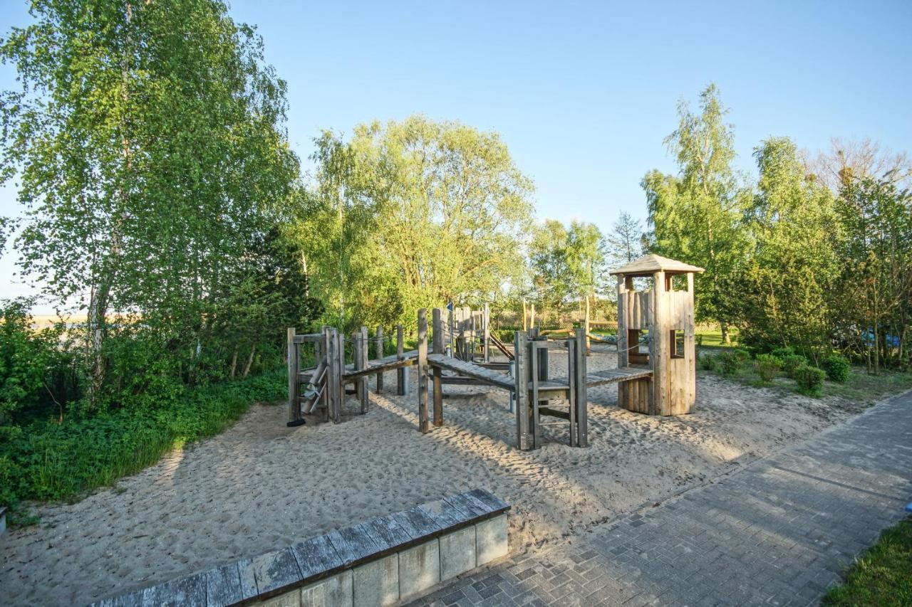 Ostseeferienhaus Oberes Apartment Monkebude Bagian luar foto